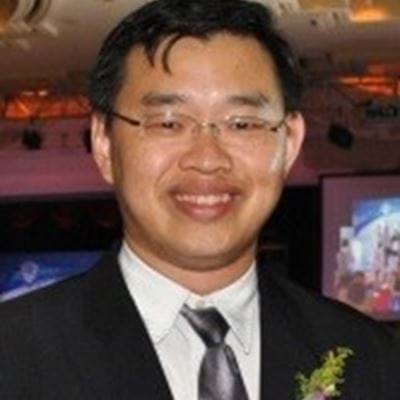 Dr Dominic Foo