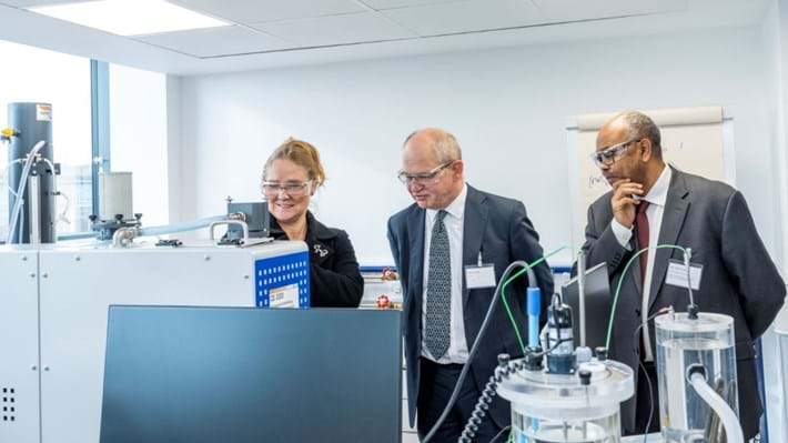 IChemE President opens new University of Southampton chemical engineering facilities