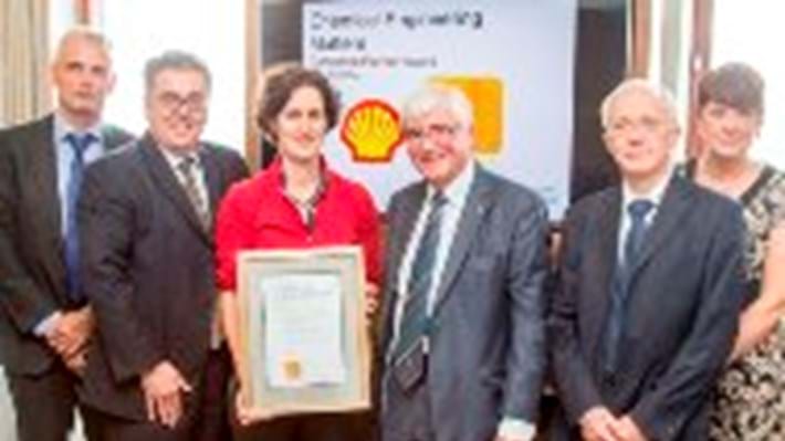 IChemE awards highest professional honour to Shell