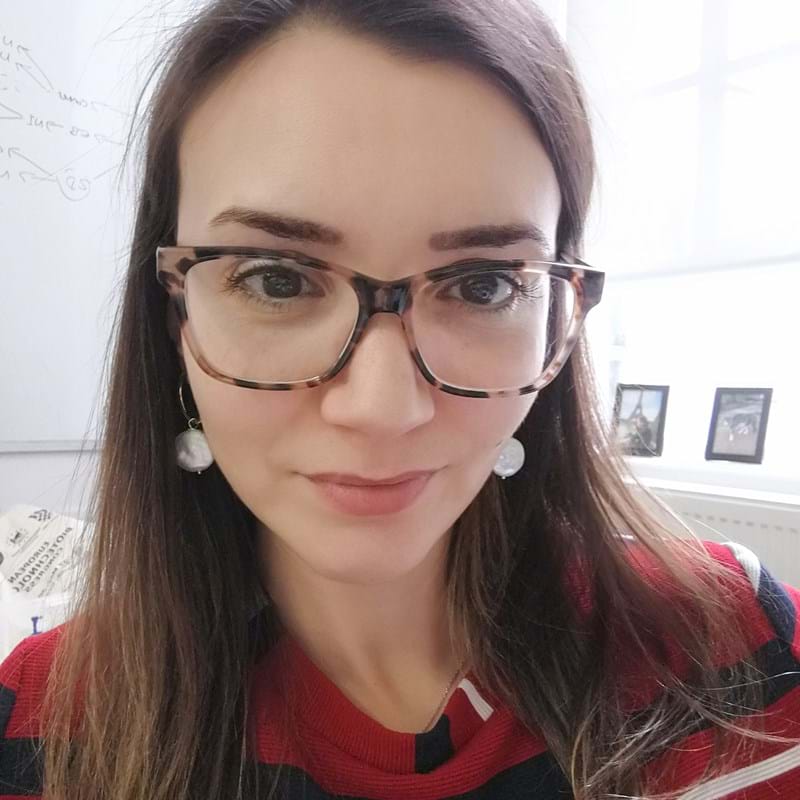 Petra Hanga