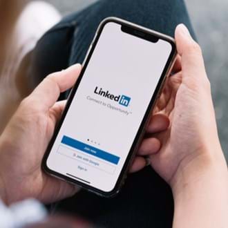 Career solutions webinars session 3: Using LinkedIn to improve personal branding and digital fluency