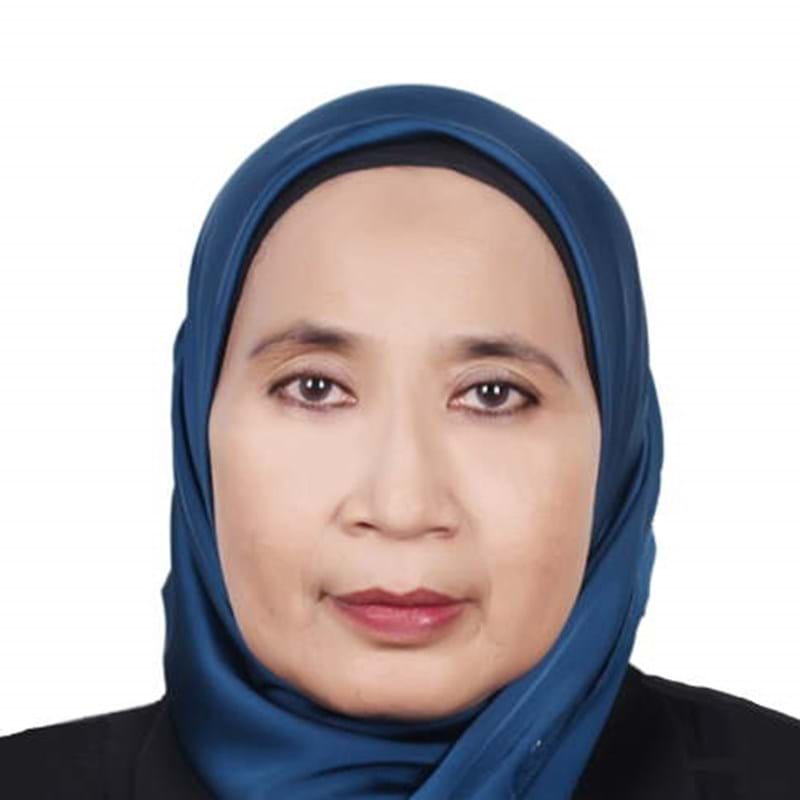 Zainab Kayat