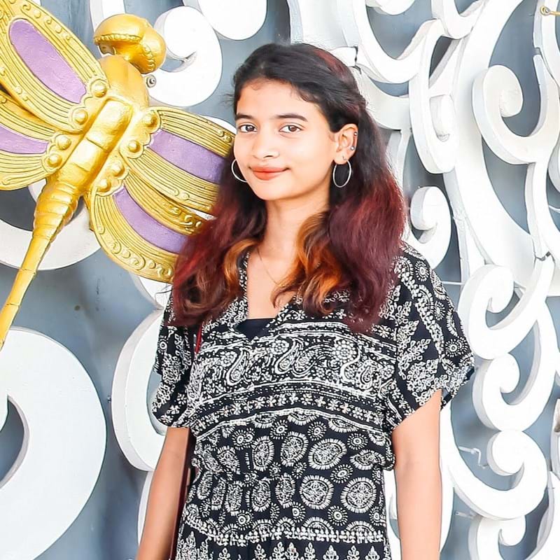 Simran Effricia