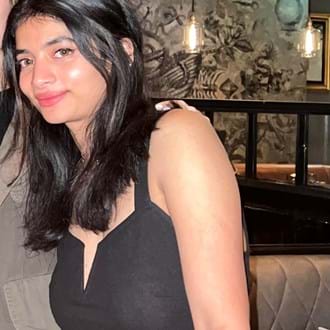 Simran Effricia