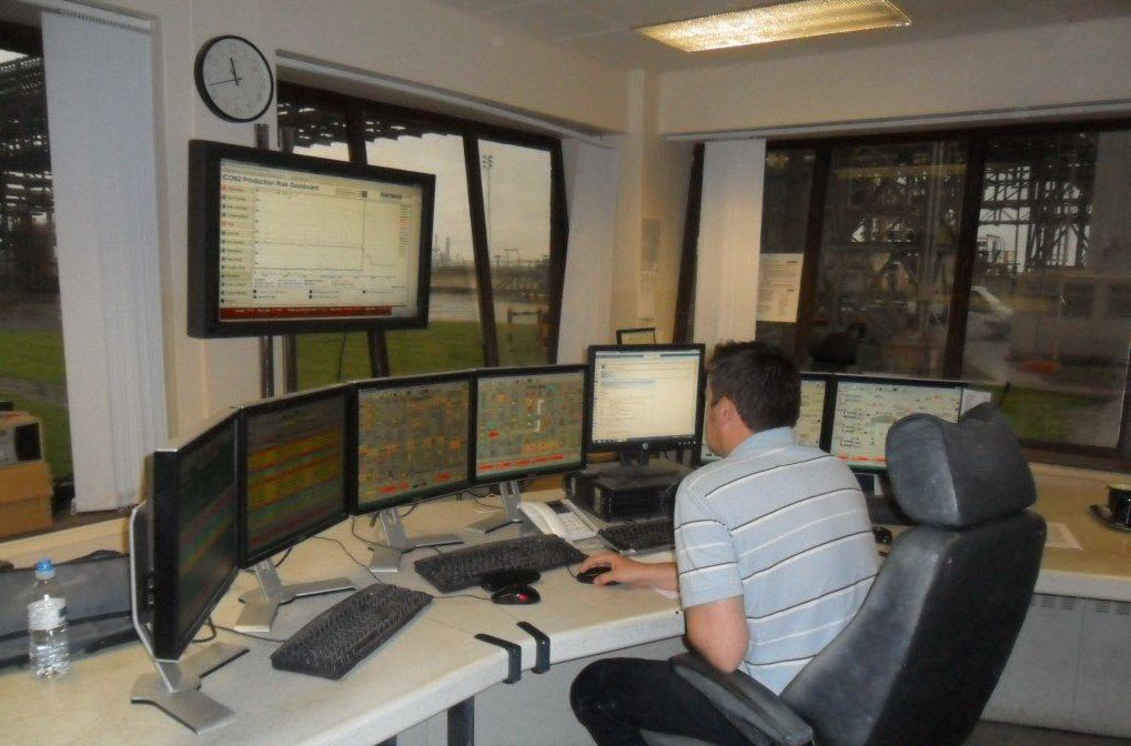 Control room at Huntsman Pigments