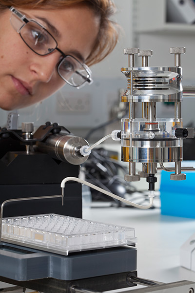 UCLUsing ultra-scale down technologies