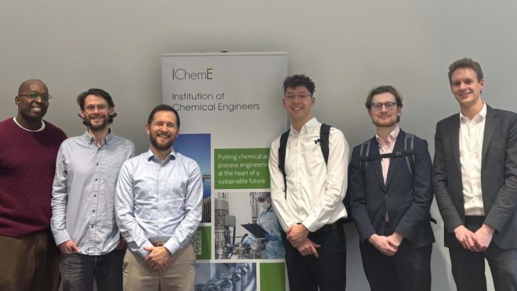 IChemE convenes expert roundtable on defossilising the chemicals industry
