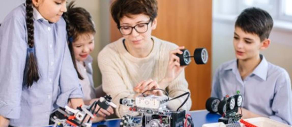 Webinar: Demystifying and Promoting Hydrogen Fuel Cells through Play