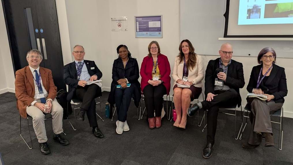 IChemE convenes expert roundtable on the contribution of chemical engineering to public policy