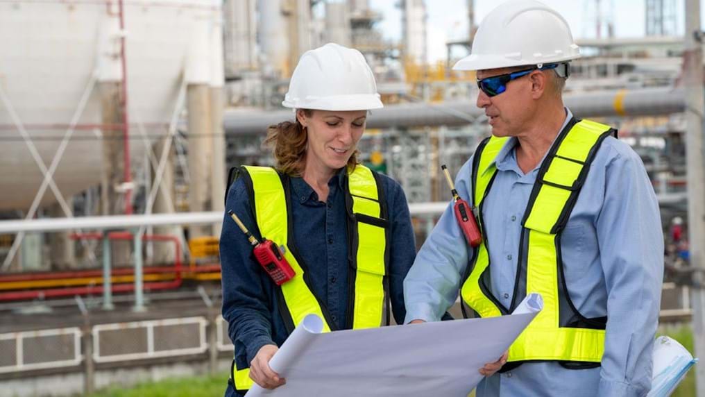 IChemE launches training for project managers in the chemical and process industries