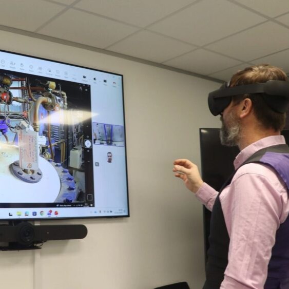 Engineering Update - Future engineers take centre stage at DiscoverChemEngLIVE