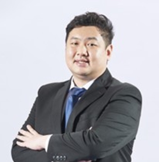 Billie Hiew Yan Zhang