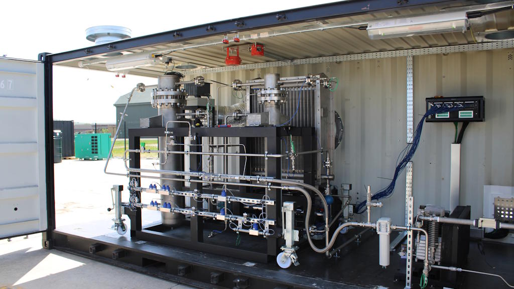 Hybrid: Site visit to Rivan and presentation "Synthetic fuels for industries you cannot electrify"