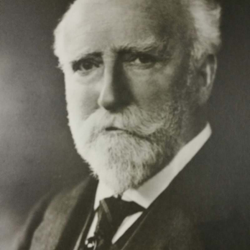 William Macnab CBE: 1934–1935