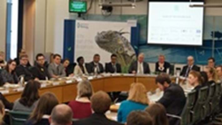 Young chemical engineers question MPs on science and engineering policy
